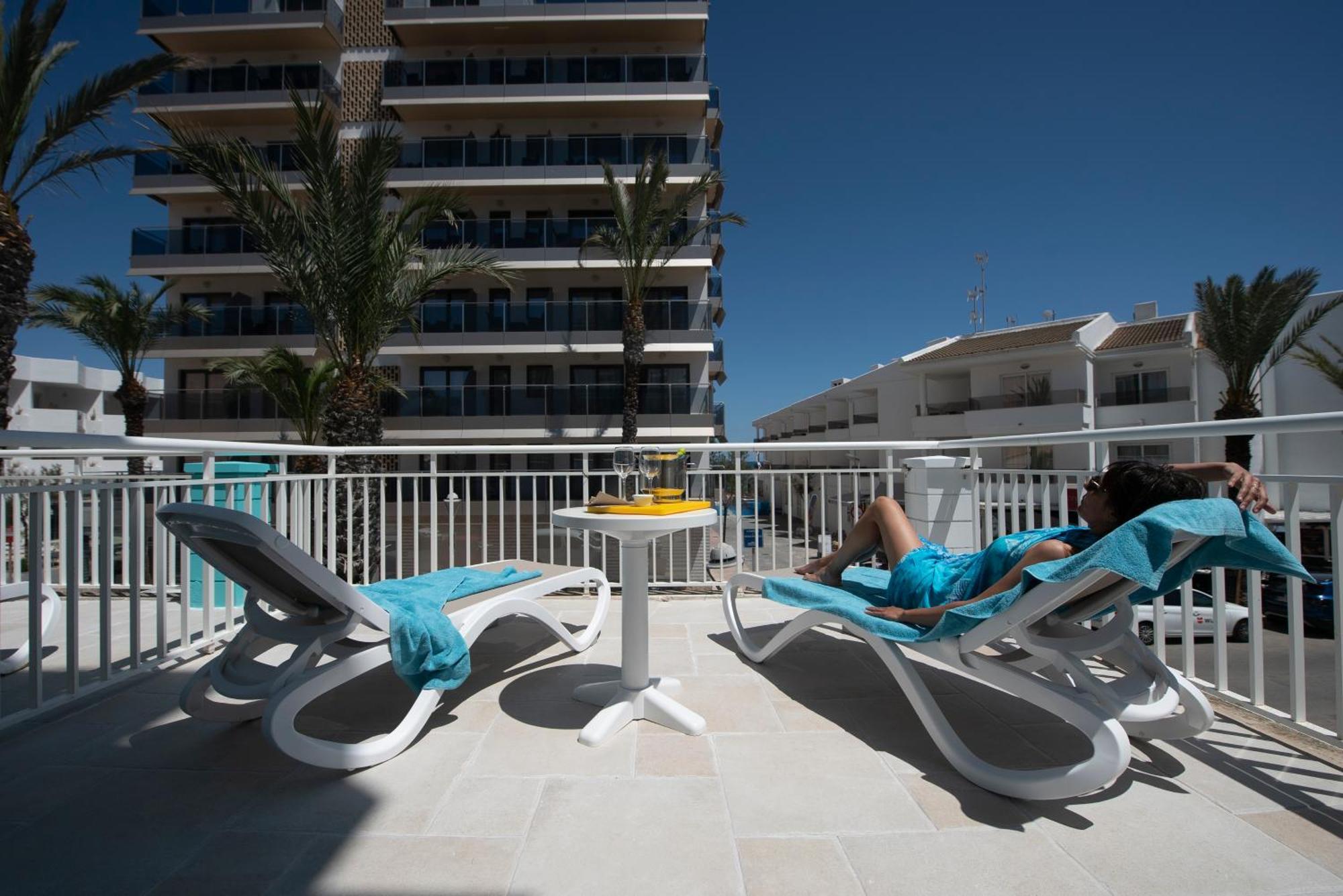 Hostal Blanca Кан Пикафорт Екстериор снимка