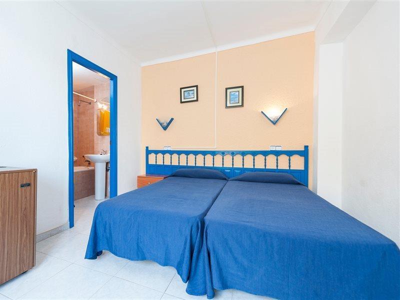 Hostal Blanca Кан Пикафорт Екстериор снимка