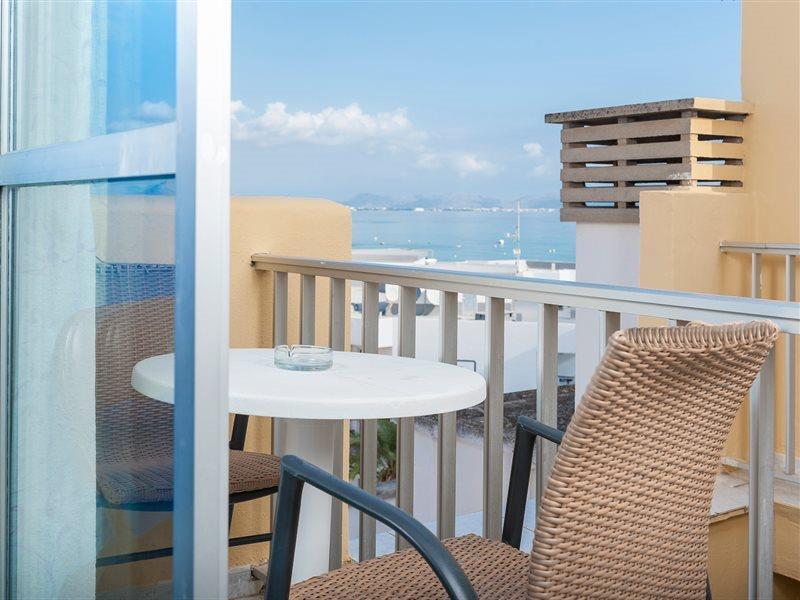 Hostal Blanca Кан Пикафорт Екстериор снимка