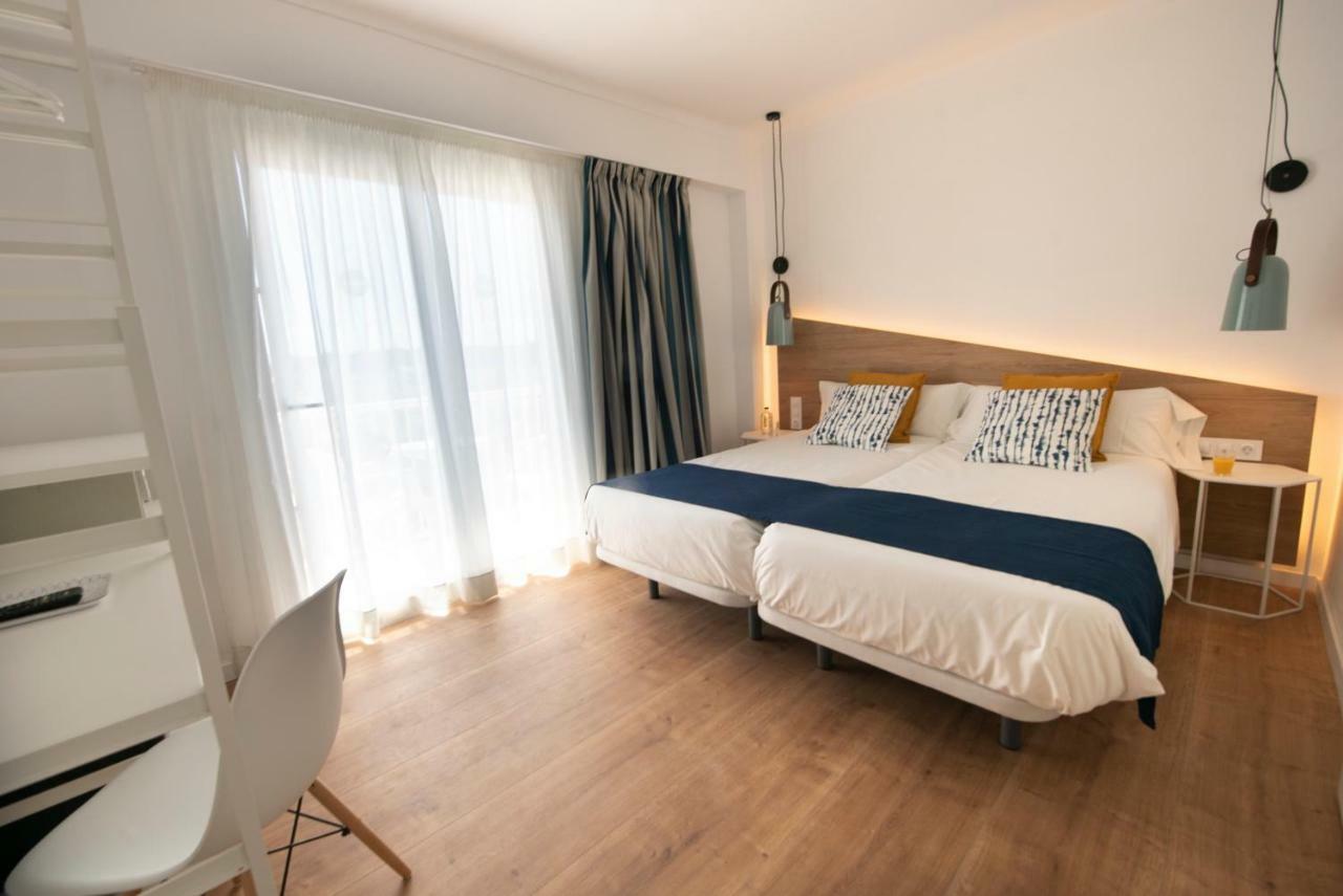 Hostal Blanca Кан Пикафорт Екстериор снимка